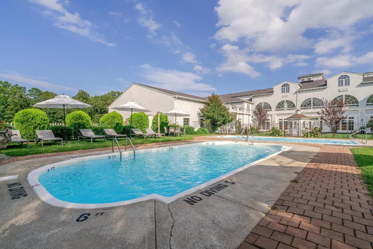 Chateau Renault Egg Harbor City 외부 사진