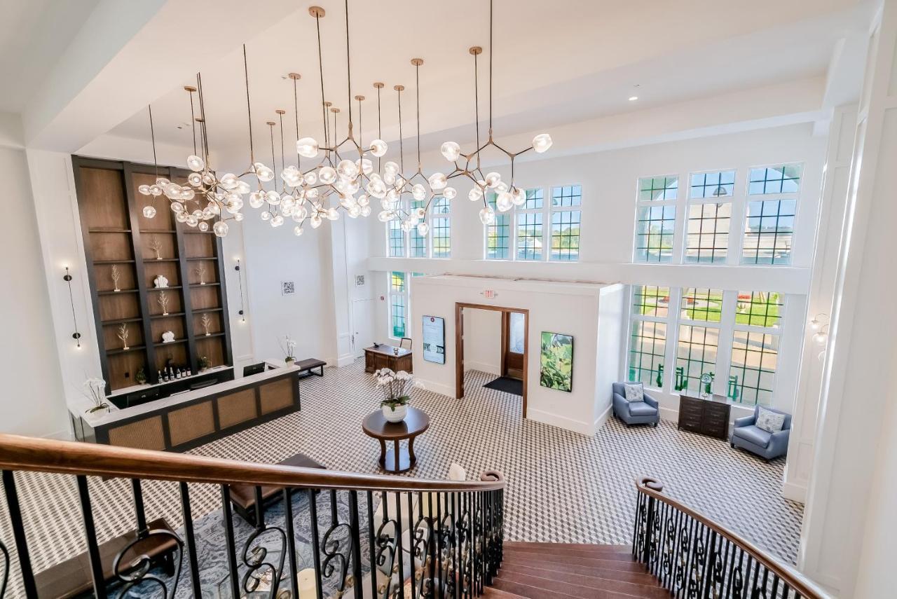 Chateau Renault Egg Harbor City 외부 사진