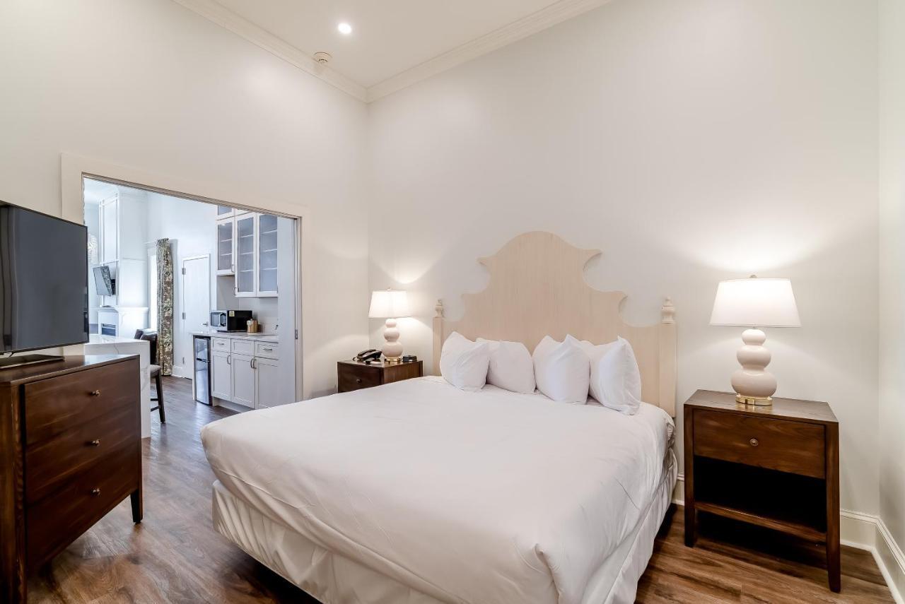 Chateau Renault Egg Harbor City 외부 사진