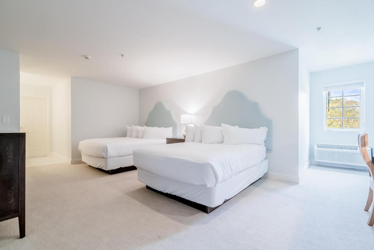Chateau Renault Egg Harbor City 외부 사진