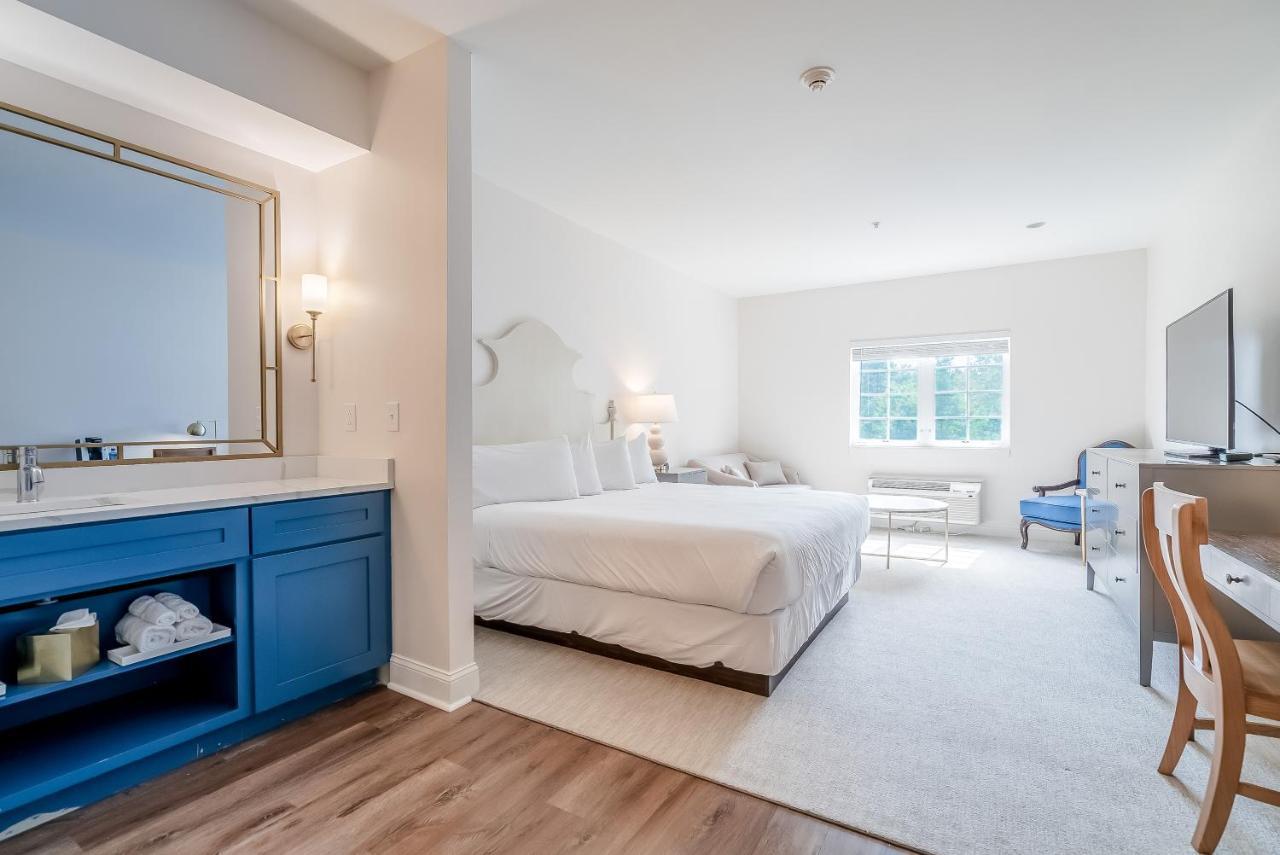 Chateau Renault Egg Harbor City 외부 사진