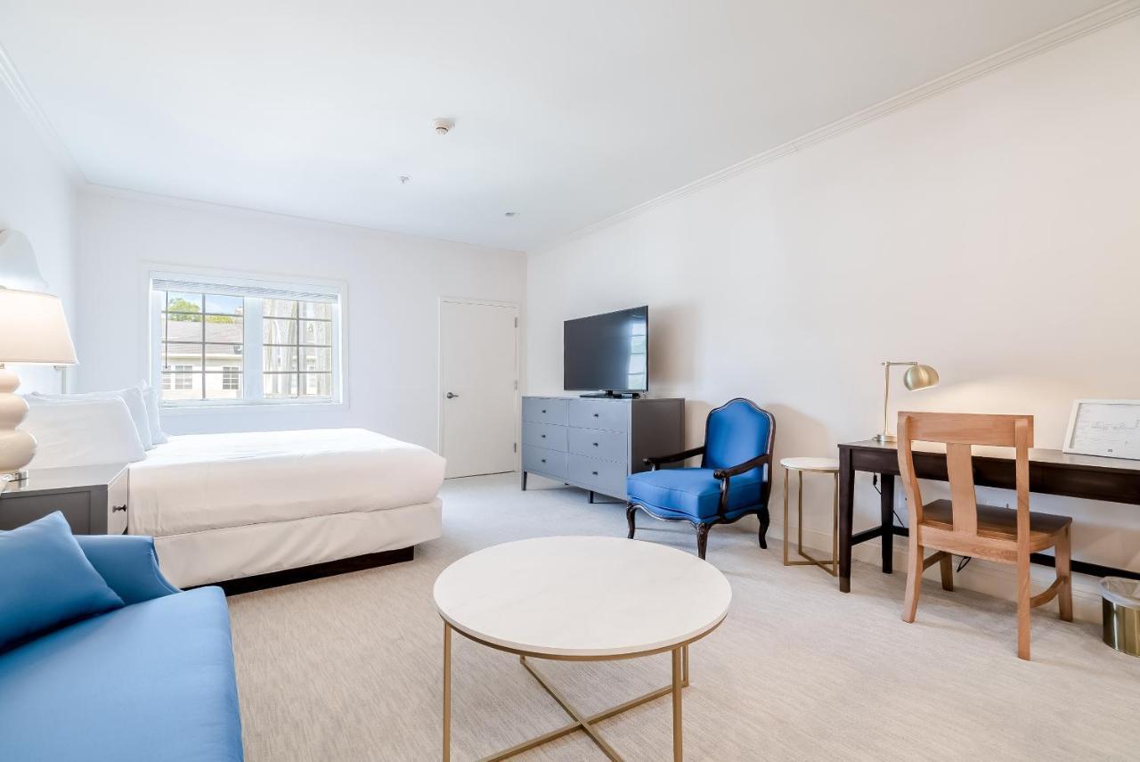 Chateau Renault Egg Harbor City 외부 사진