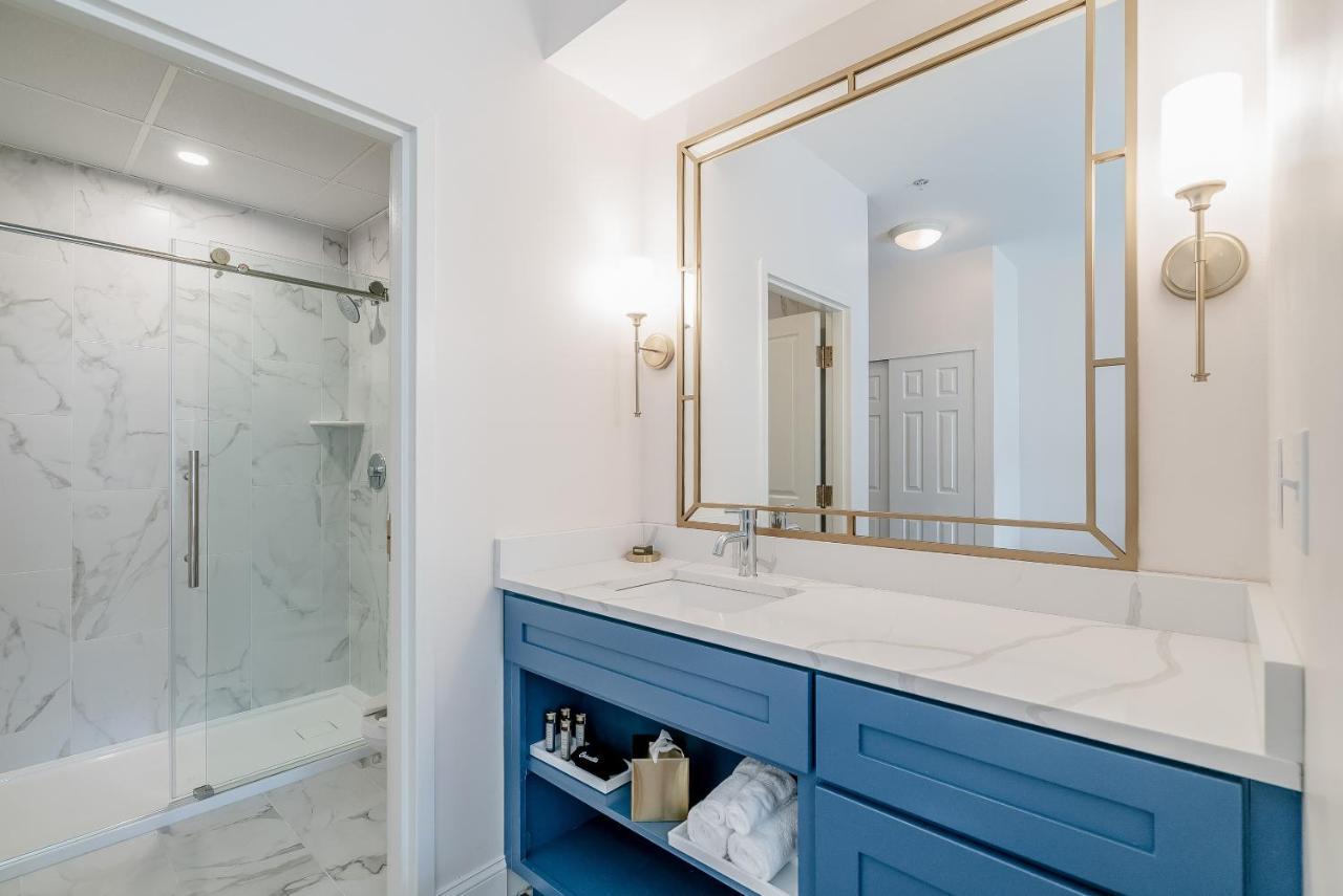 Chateau Renault Egg Harbor City 외부 사진