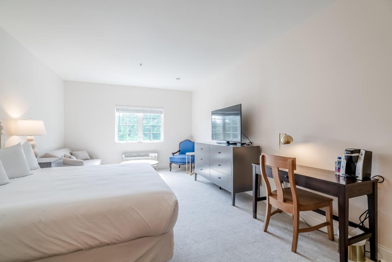 Chateau Renault Egg Harbor City 외부 사진