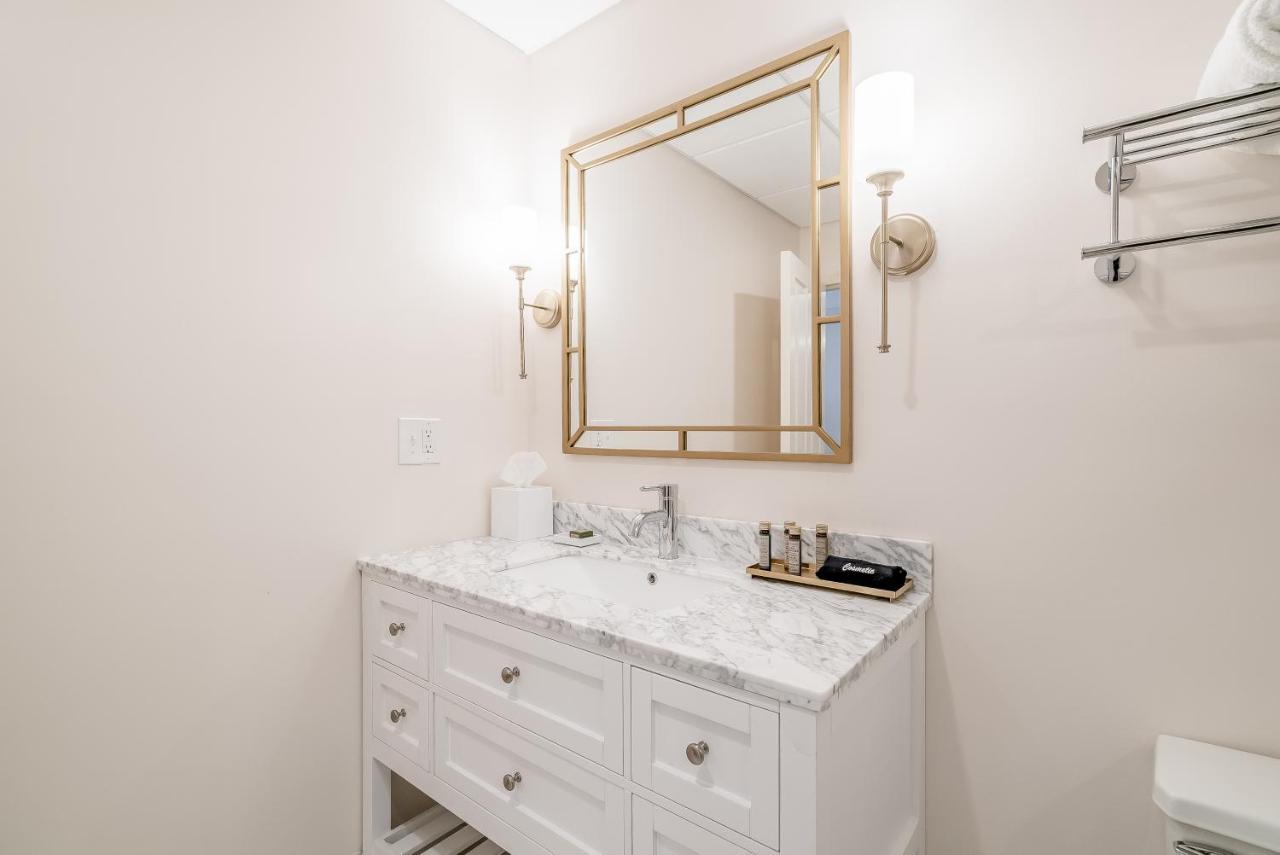 Chateau Renault Egg Harbor City 외부 사진