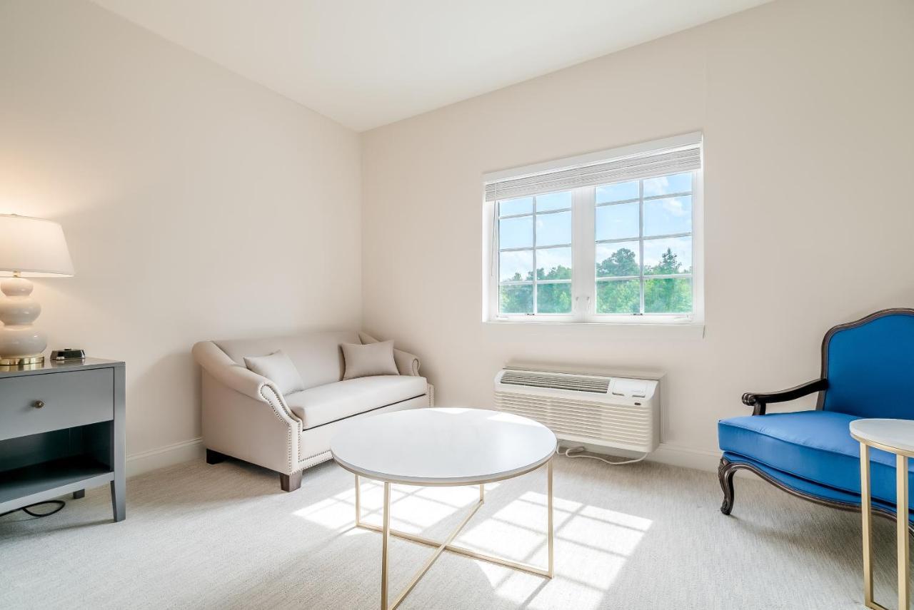 Chateau Renault Egg Harbor City 외부 사진