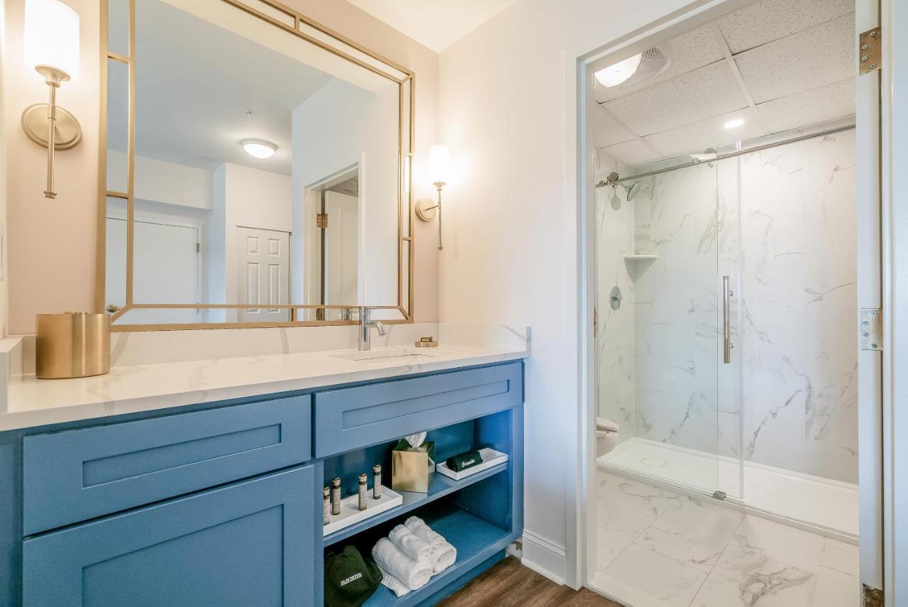 Chateau Renault Egg Harbor City 외부 사진