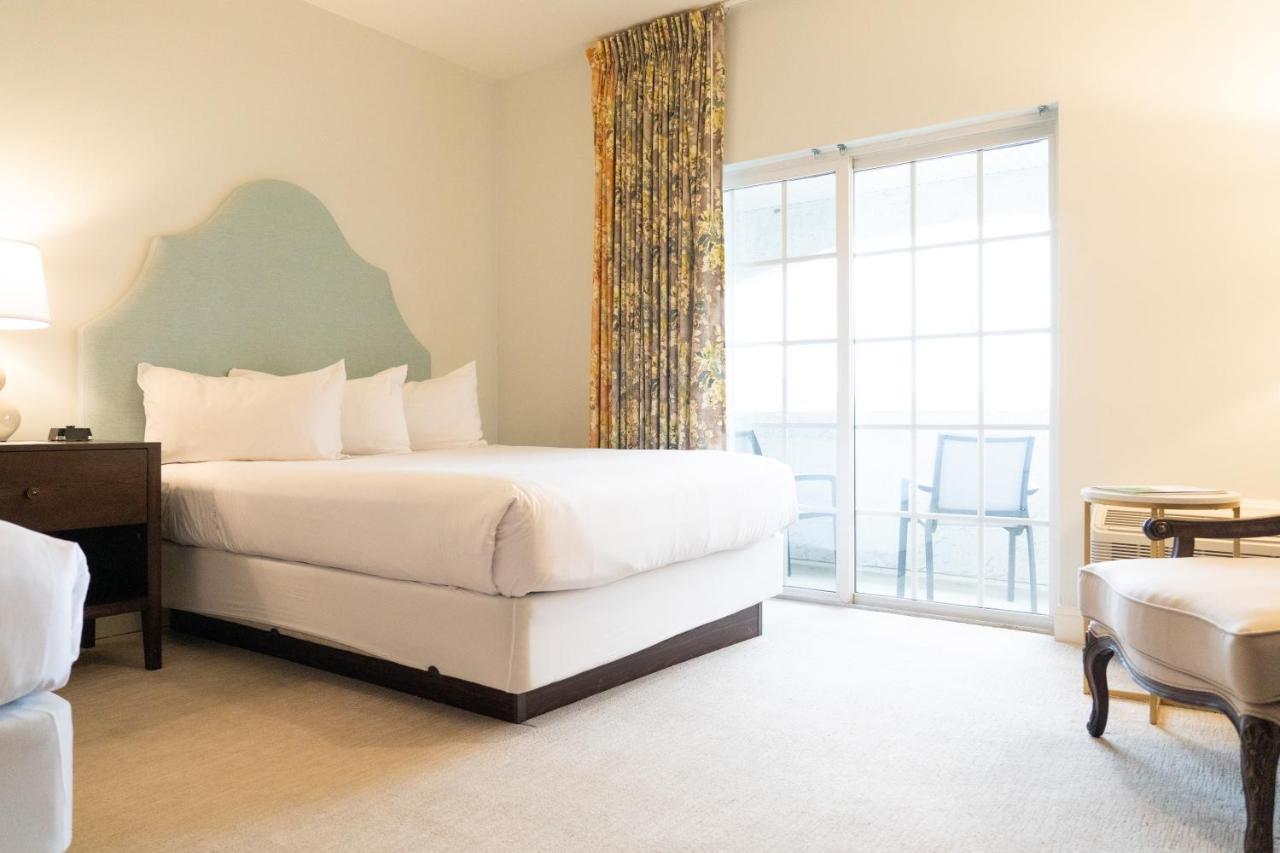 Chateau Renault Egg Harbor City 외부 사진