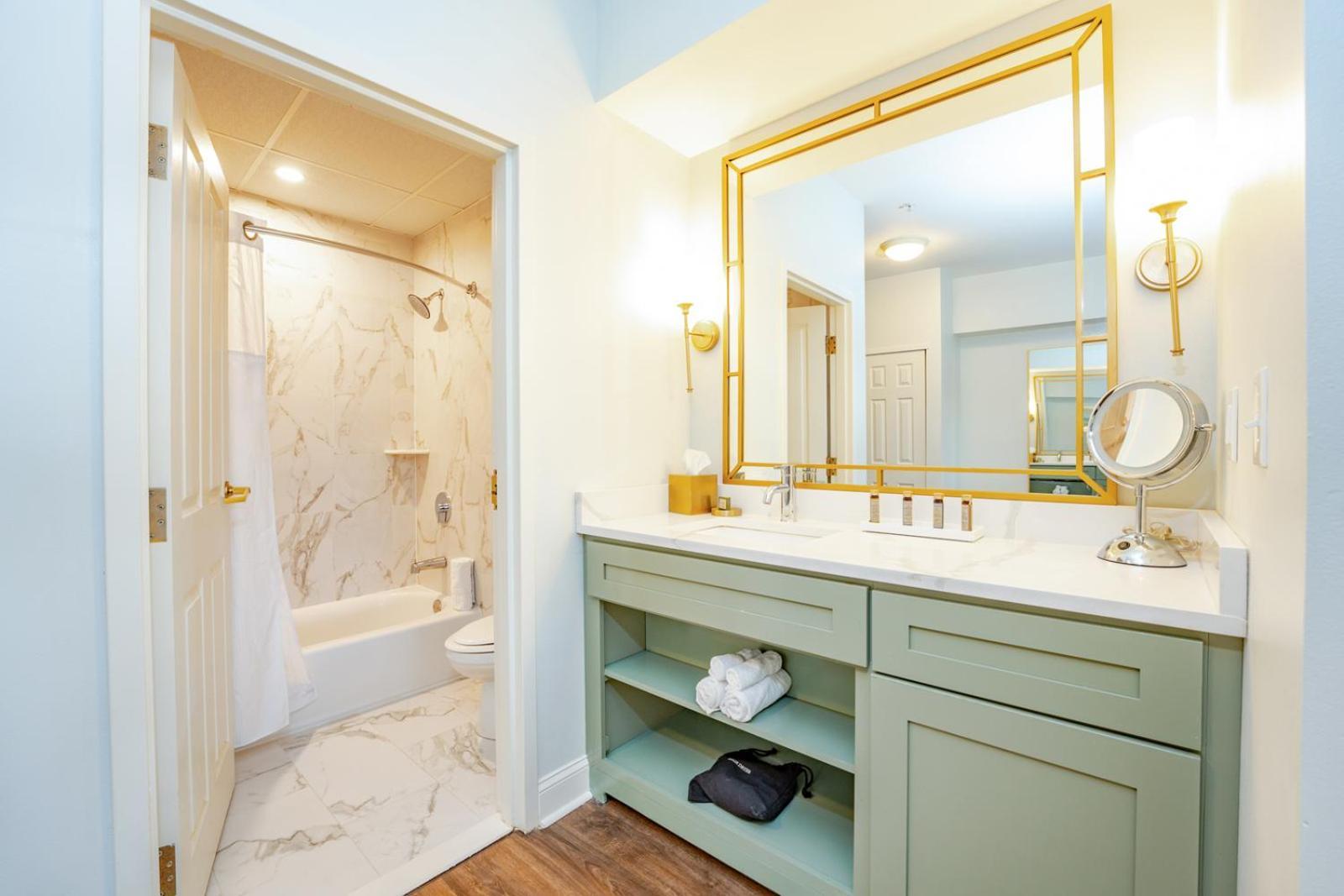 Chateau Renault Egg Harbor City 외부 사진
