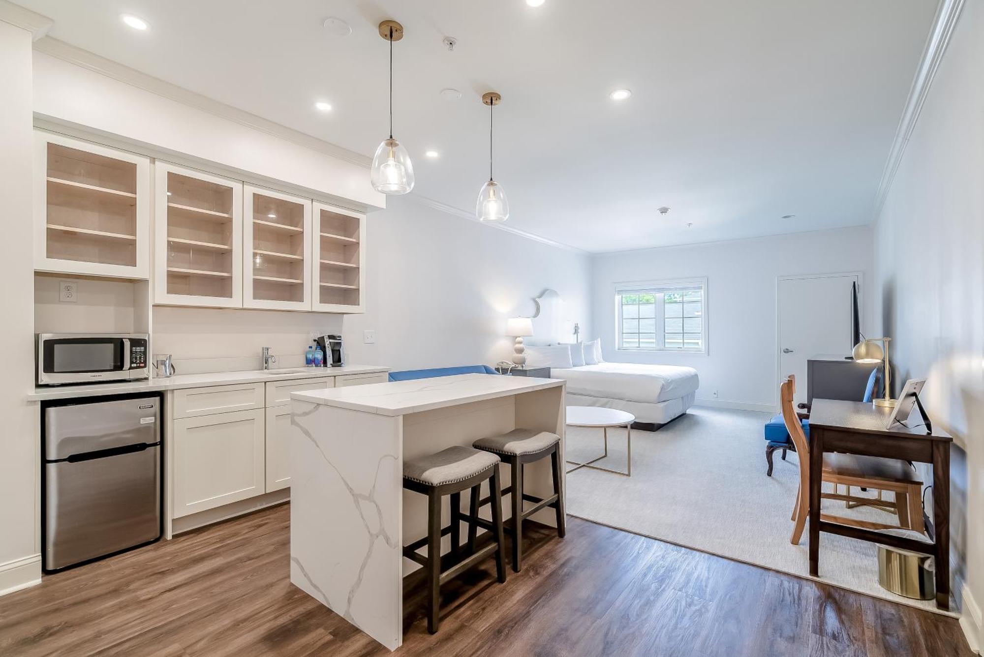 Chateau Renault Egg Harbor City 외부 사진